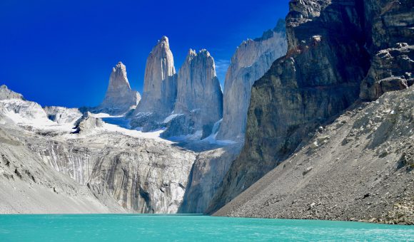 Torres del Paine Cuernos del Paine